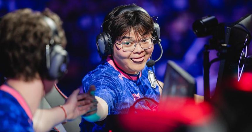 VCT Champions 2026: Paper Rex Giành Vé Đầu Tiên · OtaHub